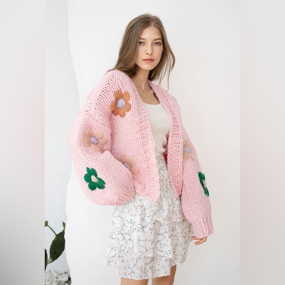 Cute hand stitch 3D flower cardigan new with tag - Picture 5 of 6